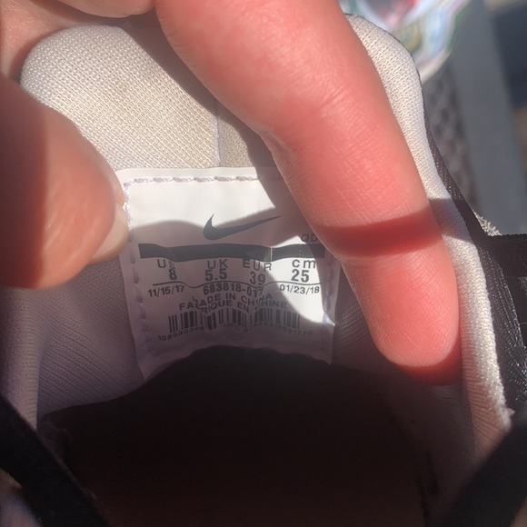 Nike Air Huarache - Picture 5 of 6